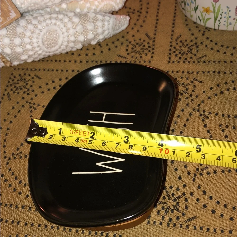 Rae Dunn WASH Black Soap Dish Wood Bottom - Picture 9 of 10